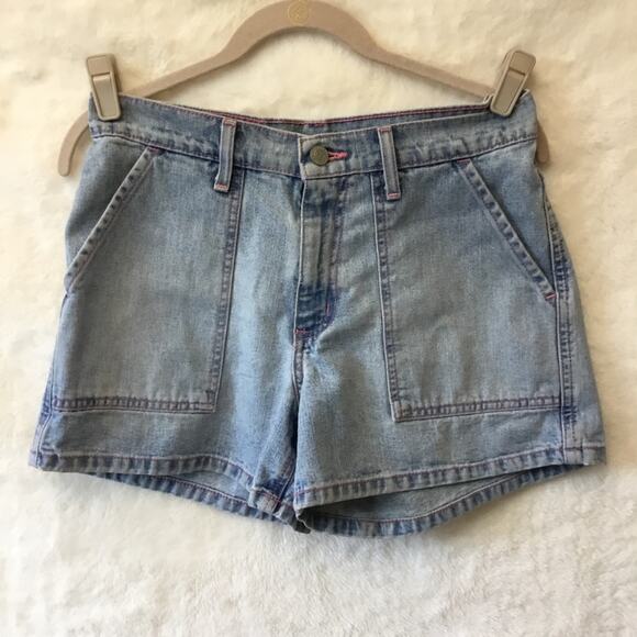 Polo Jeans Co. Light Washed Short Jeans - Picture 2 of 11